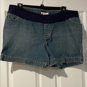 Liz Lange Blue Jean Shorts with Stretch Waistband